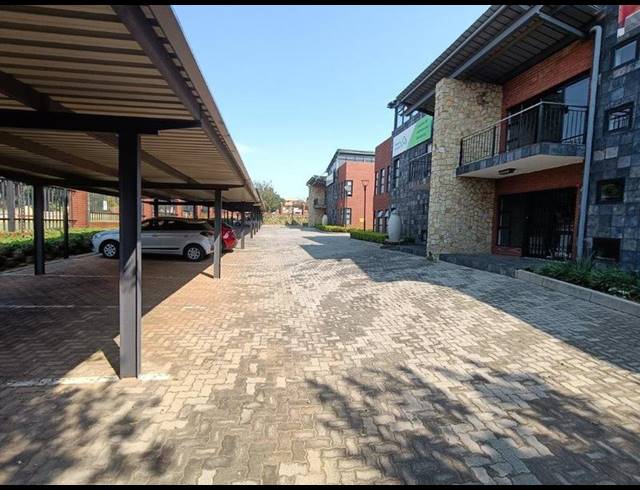 BUSINESS PROPERTY TO RENT IN HALFWAY HOUSE